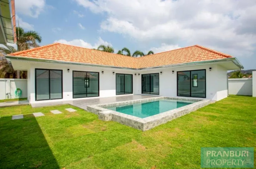 Bargain-New-3-bedroom-pool-villa-for-sale-in-Hua-Hin-Thailand_001-818x540 Home