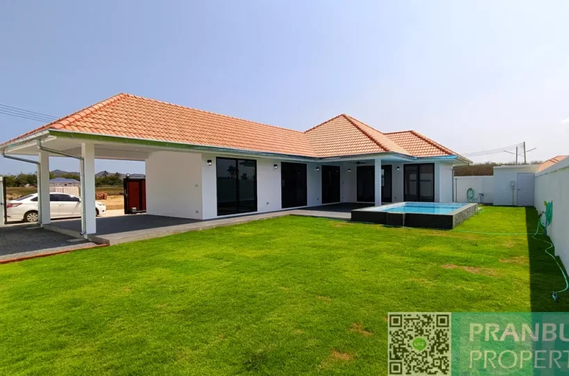Pranburi-Hua-Hin-Bargain-New-Pool-Villa_66856659532_002-818x540 Home