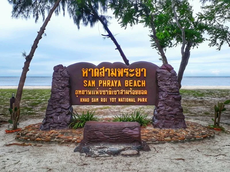 SamPhrayaBeach 🏝️ Prachuap’s Best Beaches – With a Closer Look at Khao Kalok & Dolphin Bay