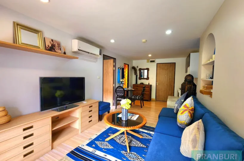 BluRoc-Hua-Hin-Condo-For-Sale-2026_004-818x540 Property for Sale in Pranburi & Hua Hin | Villas & Land Thailand