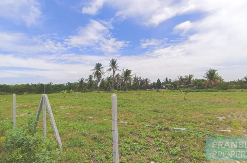 Pranburi-Land-Plots-For-Sale_004-818x540 Property for Sale in Pranburi & Hua Hin | Villas & Land Thailand